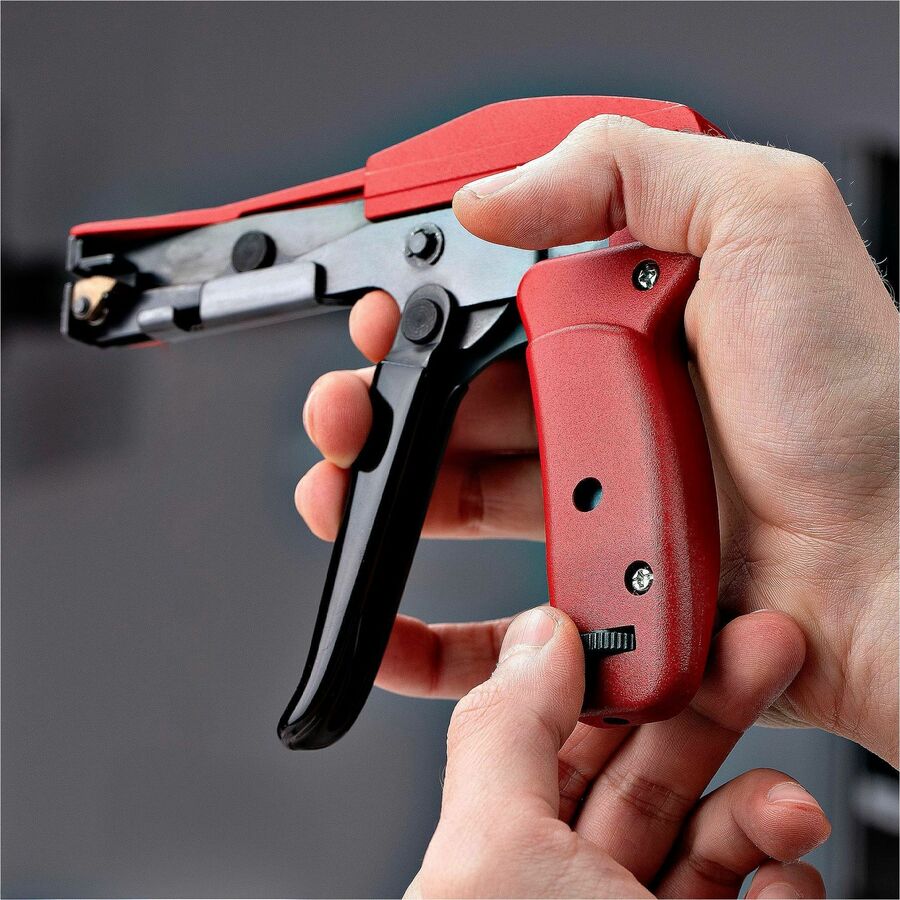 StarTech.com Nylon Cable Tie Gun N10MM-CABLE-TIE-GUN for Precise Wire Bundling