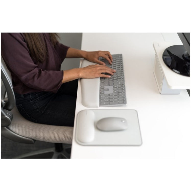 Kensington ErgoSoft Wrist Rest for Slim Keyboards