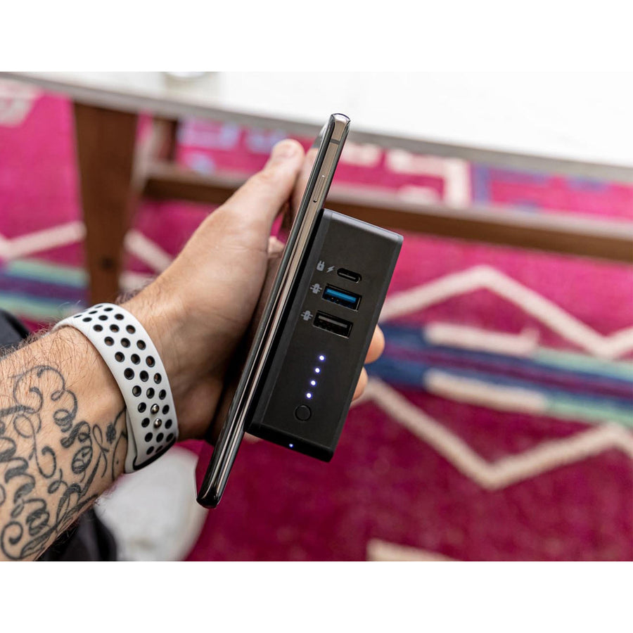 Mophie powerstation Hub