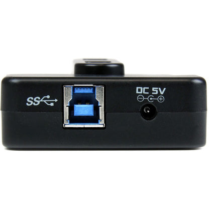StarTech.com 6-Port USB 3.0/2.0 Combo Hub with Charging Port - Black