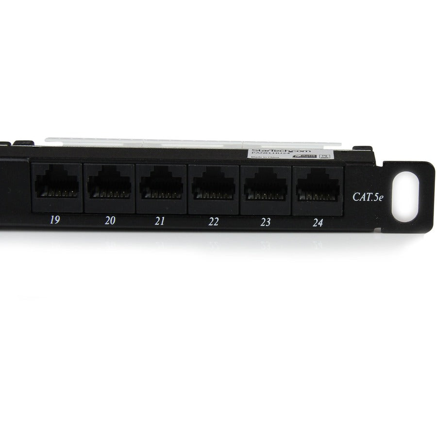 StarTech.com 24 Port 0.5U Cat5e Patch Panel for Rack Mount Ethernet Networks - RJ45 110 Punchdown