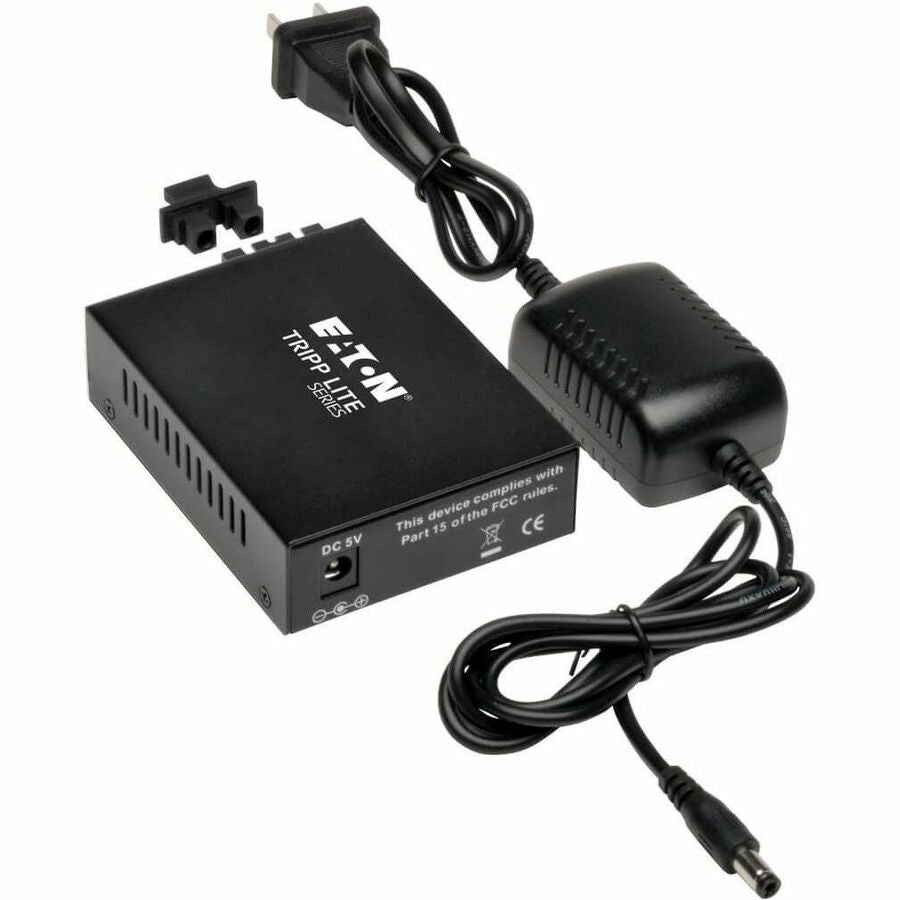 Eaton Tripp Lite Series Gigabit Multimode Fiber to Ethernet Media Converter, 10/100/1000 SC, 550 meters, 850 nm