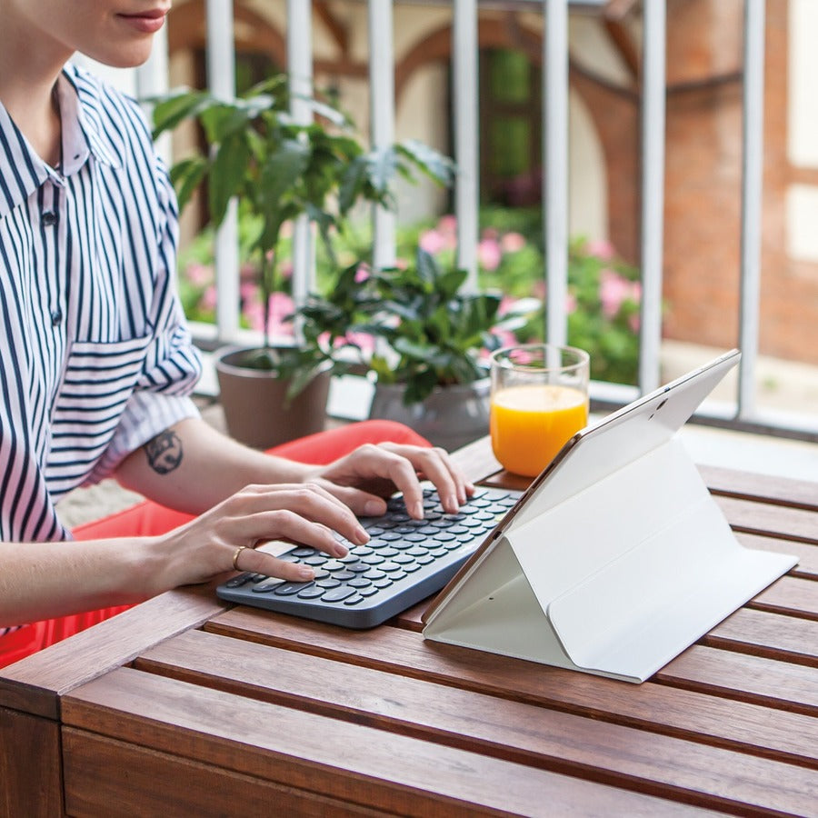 Logitech K380 Multi-Device Bluetooth Keyboard - Compact Wireless Keyboard for Multiple Platforms
