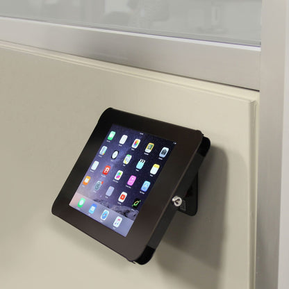 StarTech.com Secure Tablet Stand with Locking Enclosure for 9.7-inch Tablets