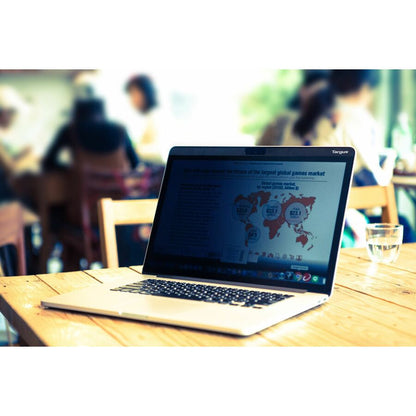Targus Magnetic Privacy Screen for 15.4-inch MacBook Pro (2016-2019) - TAA Compliant