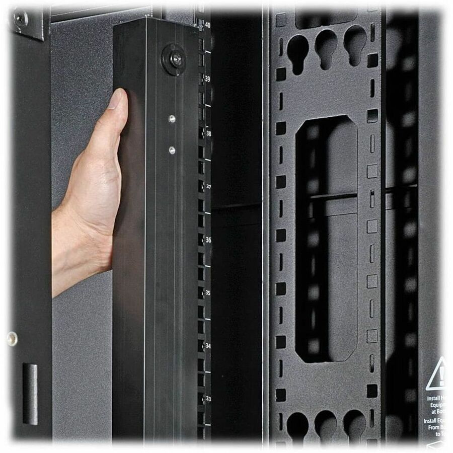 Eaton PDUMNV30HV2LX 42-Outlet Single-Phase Monitored PDU with LX Interface and 10 ft. Power Cord