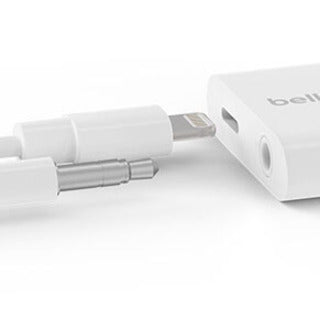 Belkin 3.5 mm Audio + Charge RockStar for iPhone and iPad - Lightning Adapter