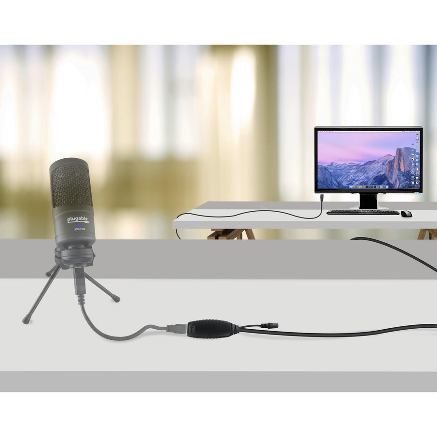 Plugable 10 Meter (32 ft) USB 3.0 Extension Cable with Back-Voltage Protection and Power Adapter