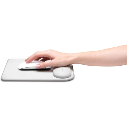 Kensington ErgoSoft Wrist Rest Mouse Pad for Standard Mouse - Faux Leather with Gel Support and High-Performance Tracking