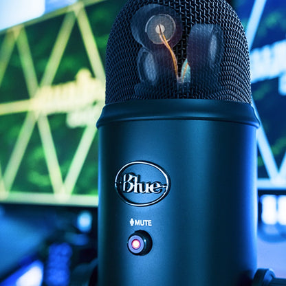 Blue Yeti Professional Multi-Pattern USB Microphone for Recording & Streaming