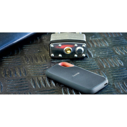 SanDisk Extreme SDSSDE61-1T00-G25 1TB Portable Solid State Drive for Fast Data Storage