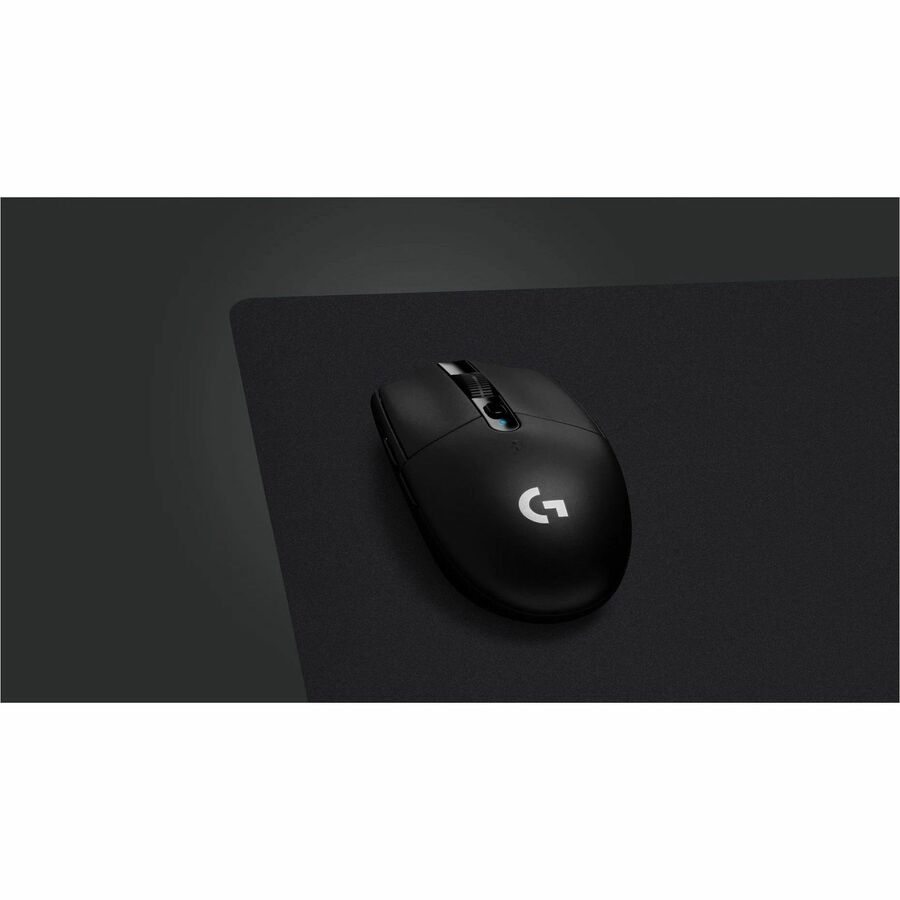 Logitech G G240 Cloth Gaming Mouse Pad for Precise Low-DPI Maneuvers