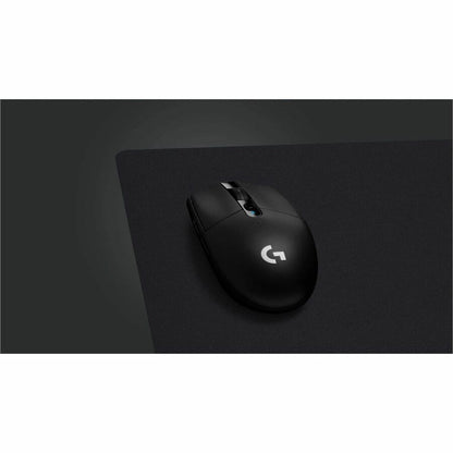 Logitech G G240 Cloth Gaming Mouse Pad for Precise Low-DPI Maneuvers