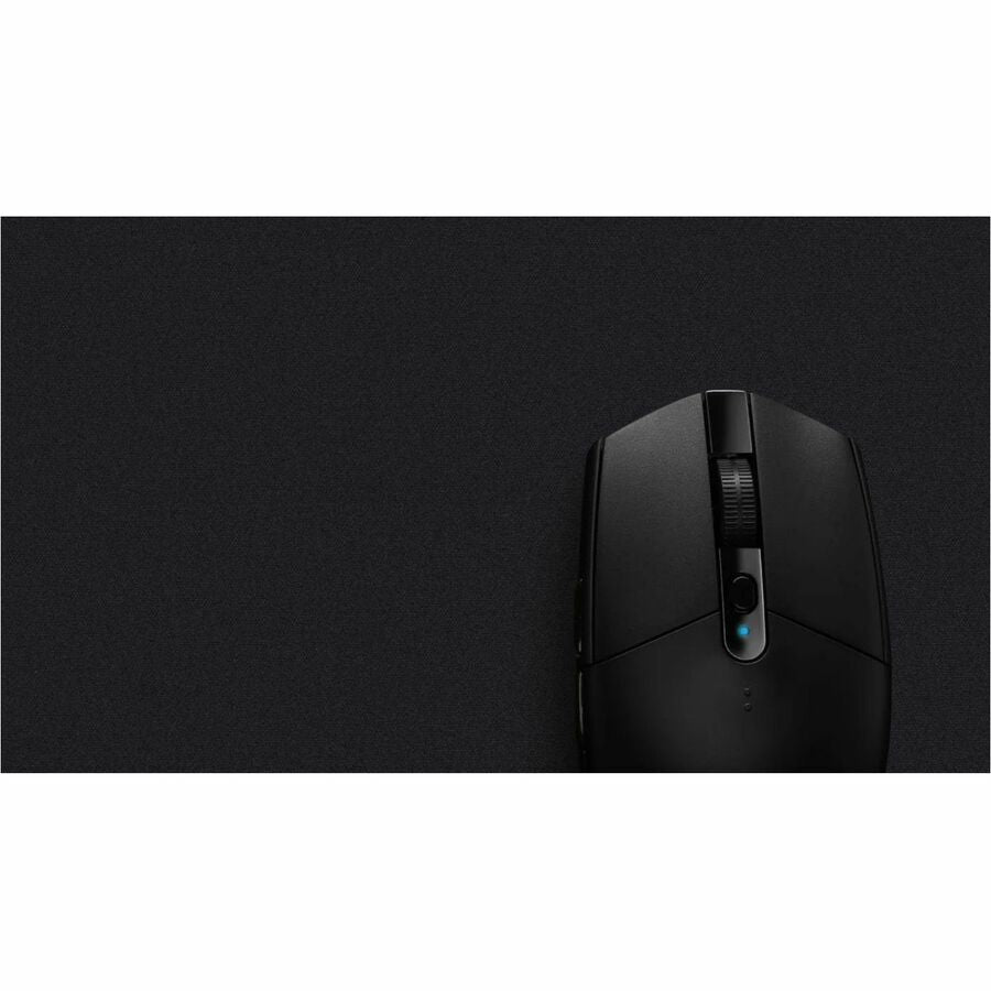 Logitech G G640 Large Cloth Gaming Mouse Pad for Precise Low-DPI Control