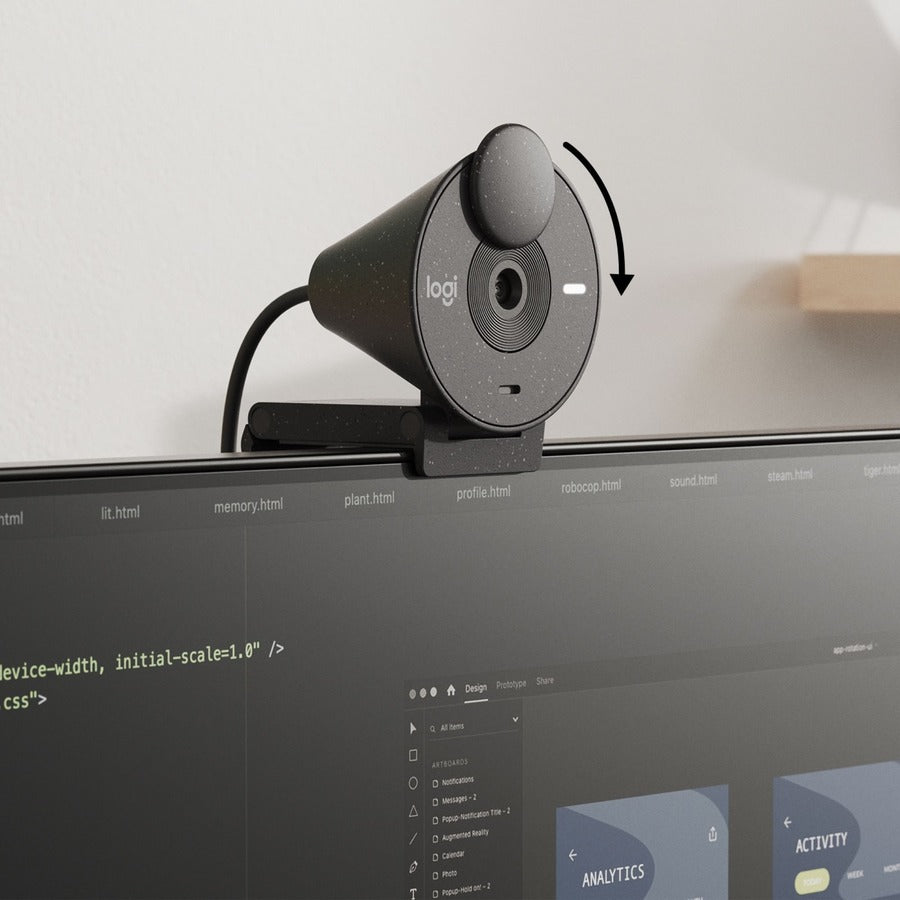 Logitech BRIO Webcam with 2MP Resolution, 30 fps, Focus-Free, USB Type C, Graphite