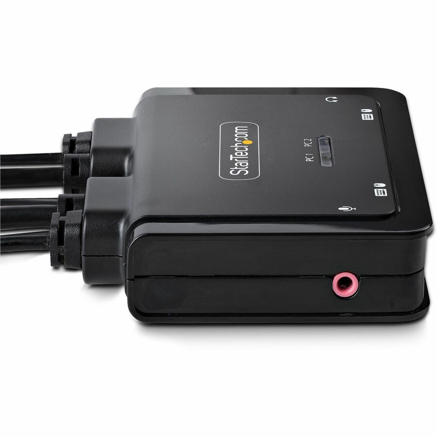 StarTech.com 2-Port Hybrid USB-C DisplayPort KVM Switch with 4K 60Hz Support and Integrated Cables