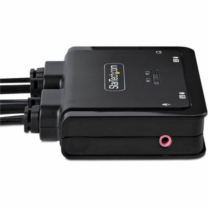 StarTech.com 2-Port USB-C KVM Switch with 4K 60Hz DisplayPort Output - Compact, Bus-Powered