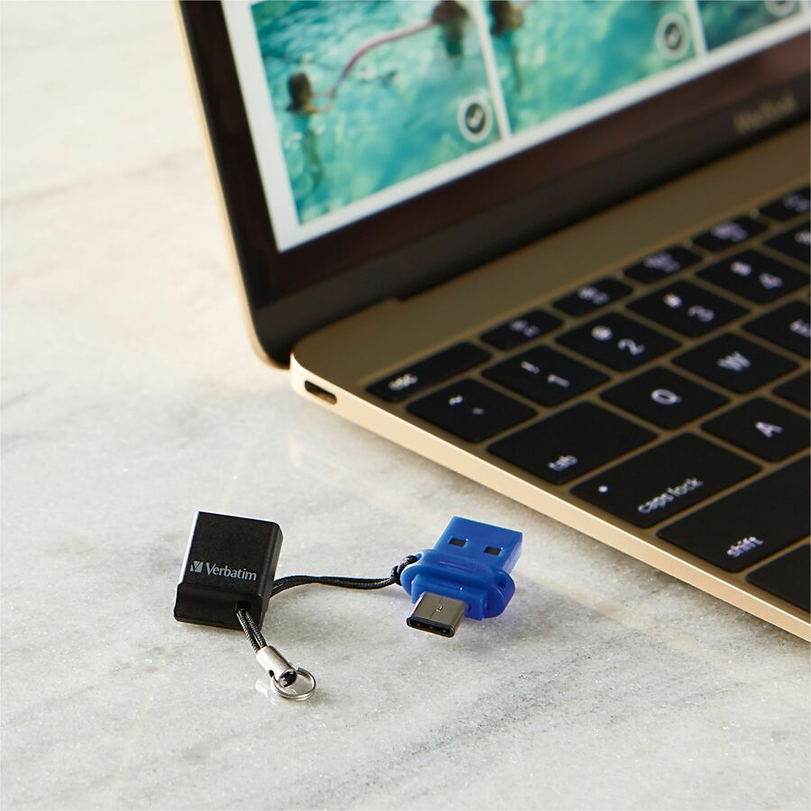 Verbatim Store 'n' Go Dual 128GB USB 3.2 (Gen 1) Flash Drive for USB-C & USB-A Devices - Blue