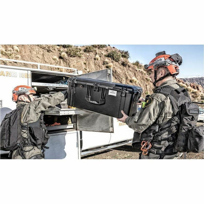 Pelican 1646 Air Case Waterproof Crushproof Gear Shipping Case
