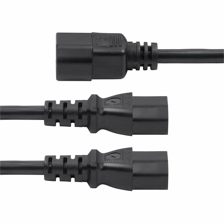 StarTech.com 6ft Power Cord Splitter with IEC 60320 C14 to Dual C13 Connectors