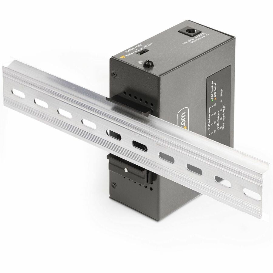 StarTech.com 4-Port Multi-Gigabit PoE++ Injector (Part #AS445C-POE-INJECTOR) with 95W Power and 328ft Range