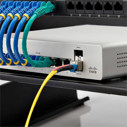 StarTech.com SFP28 Module SFP25GLRSMST — 25Gbps Single Mode Fiber Transceiver for Long-Range Optical Networks