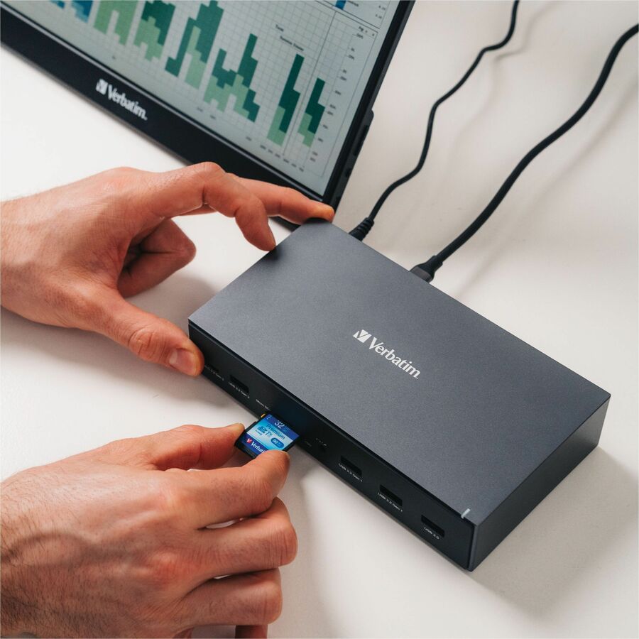 Verbatim USB-C Pro Docking Station 17-in-1 for Multi-Display and Data Transfer
