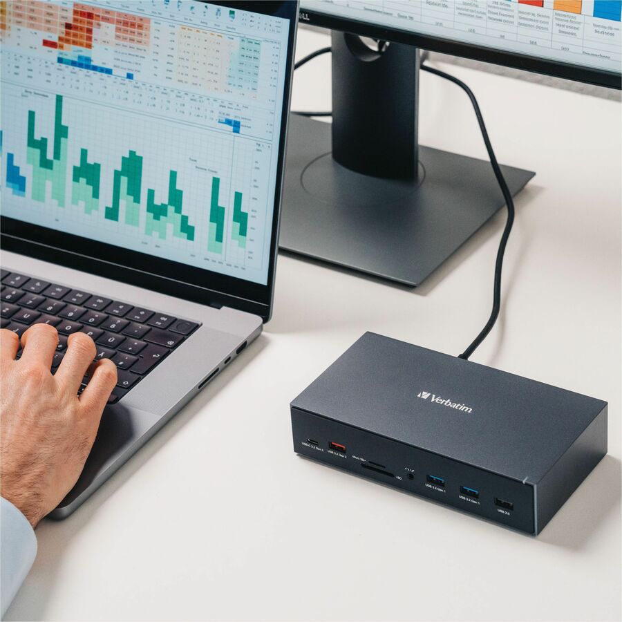 Verbatim USB-C Pro Docking Station 17-in-1 for Multi-Display and Data Transfer