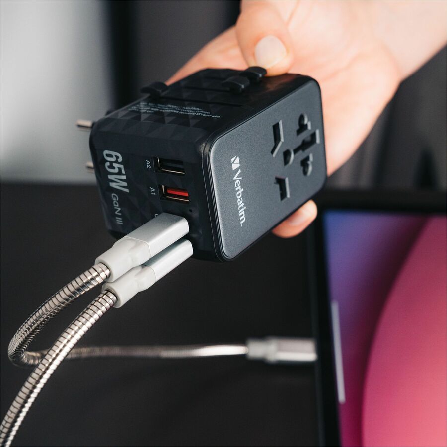 Verbatim UTA-05 GaN III Universal Travel Adapter 65W with USB-C and USB-A Ports