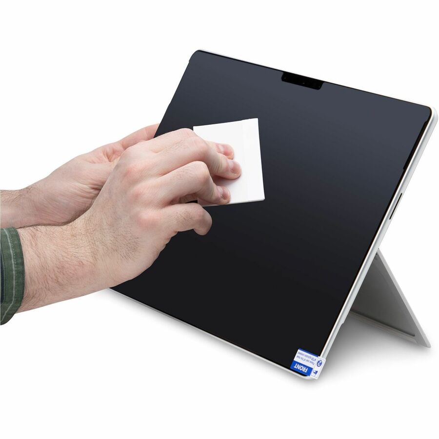 StarTech.com 12.3-inch Surface Pro Privacy Screen Filter with 4-Way Privacy and Blue Light Reduction