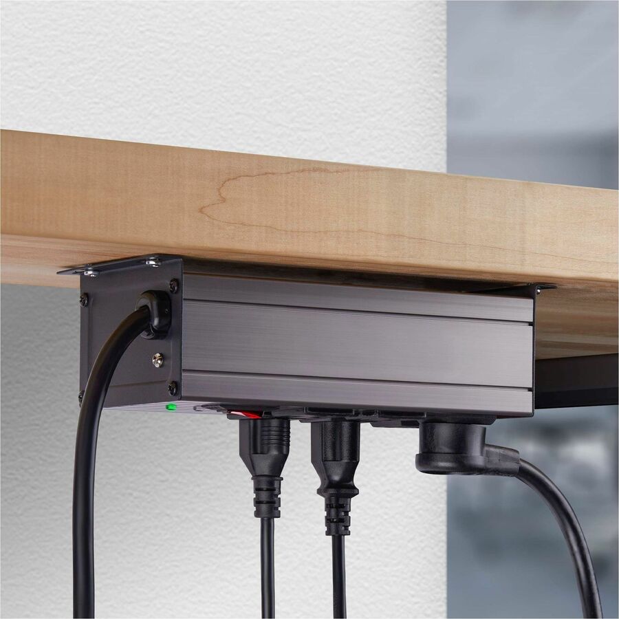 StarTech.com 8-Outlet Power Strip with Surge Protection and EMI/RFI Noise Isolation - 125V, 15A, 12ft Cord