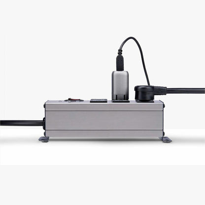 StarTech.com 6-Outlet Power Strip with Surge Protection and EMI/RFI Noise Filtering