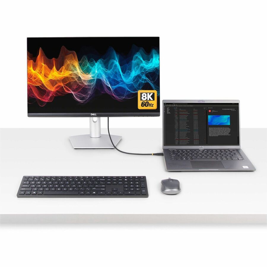 StarTech.com 50cm (1.6ft) USB4 Cable with 240W Power Delivery and 8K Video Support