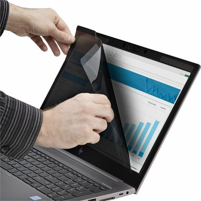 StarTech.com Magnetic Privacy Screen for 16-Inch 16:10 Laptops, Reversible Matte and Glossy Filter, TAA Compliant