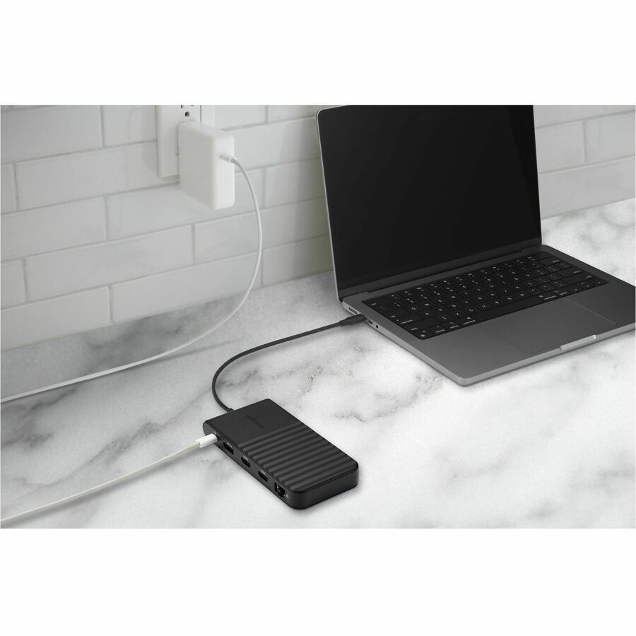 Kensington UH1510P EQ USB-C 5Gbps Triple Video Driverless Mobile Dock for Windows and Mac