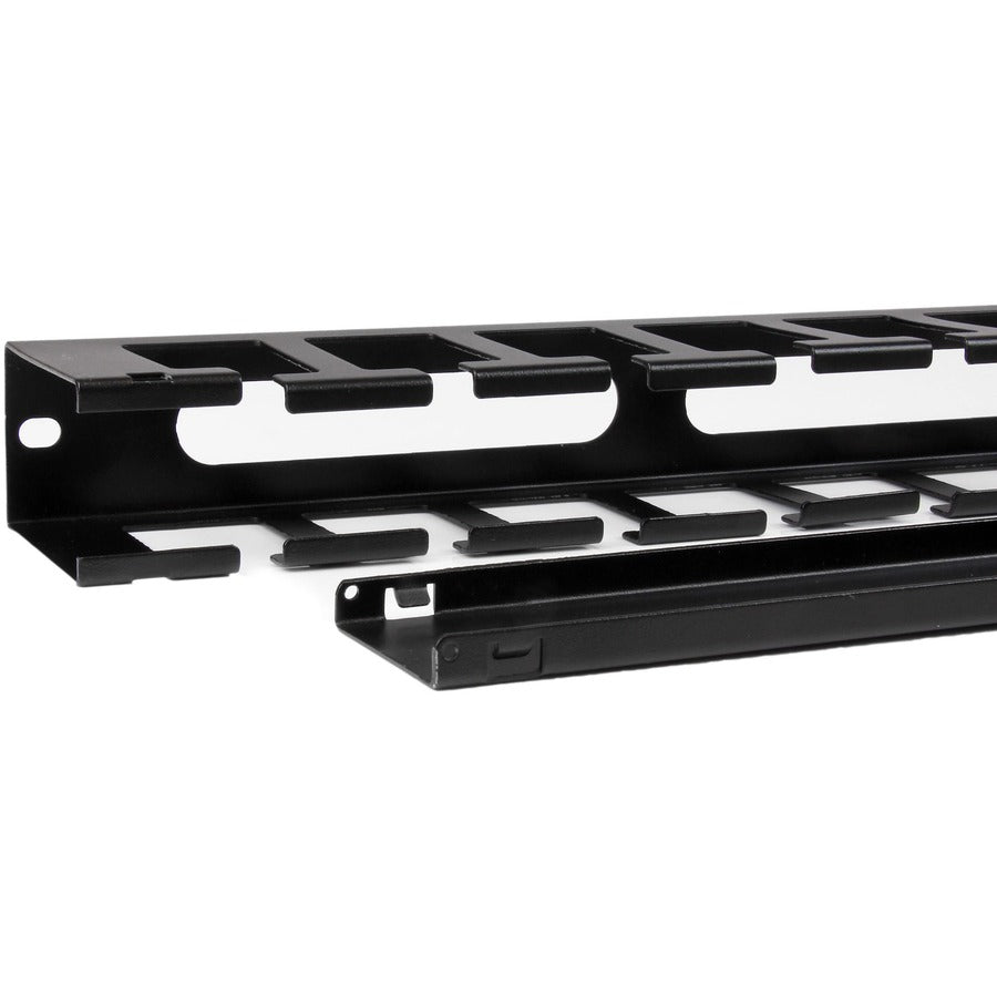 StarTech.com 1U Horizontal Finger Duct Rack Cable Management Panel with Cover