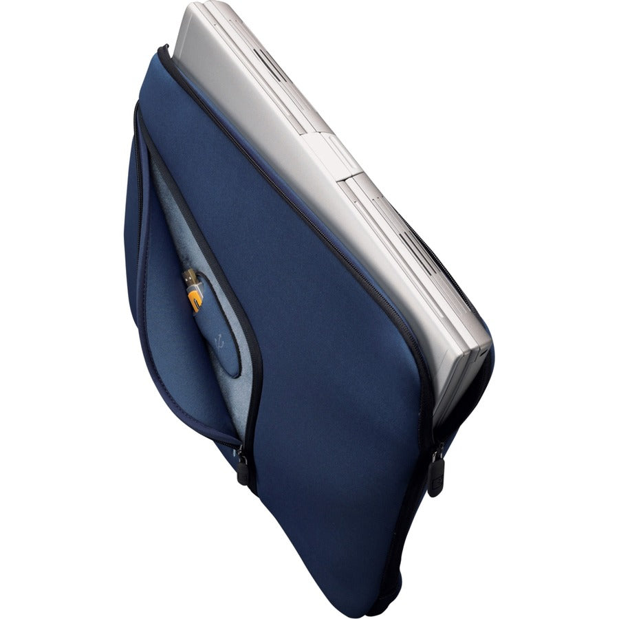 Case Logic Carrying Case (Sleeve) for 14.1" Notebook, Battery, Flash Drive, Accessories - Black