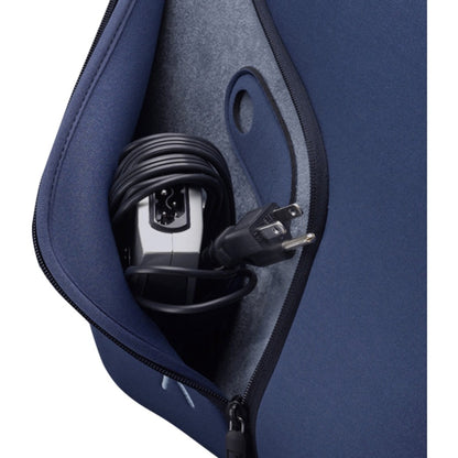 Case Logic Carrying Case (Sleeve) for 14.1" Notebook, Battery, Flash Drive, Accessories - Black