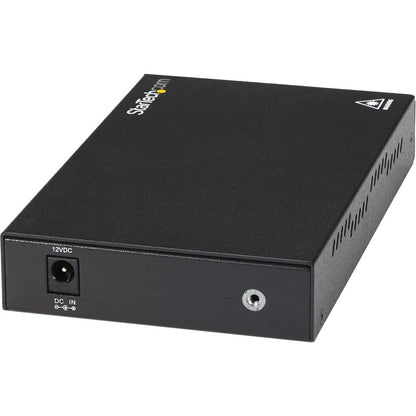 StarTech.com Gigabit Ethernet Copper-to-Fiber Media Converter - SM LC - 10 km - Ethernet Media Converter - GbE Converter