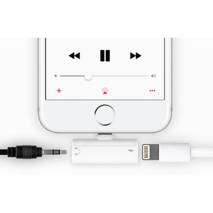 Aluratek Lightning + 3.5 mm Adapter For iPhone/iPad
