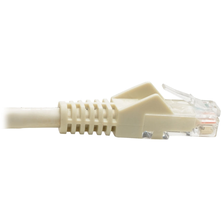 Tripp Lite 6ft Cat6 Snagless Molded Patch Cable UTP White RJ45 M/M 6'