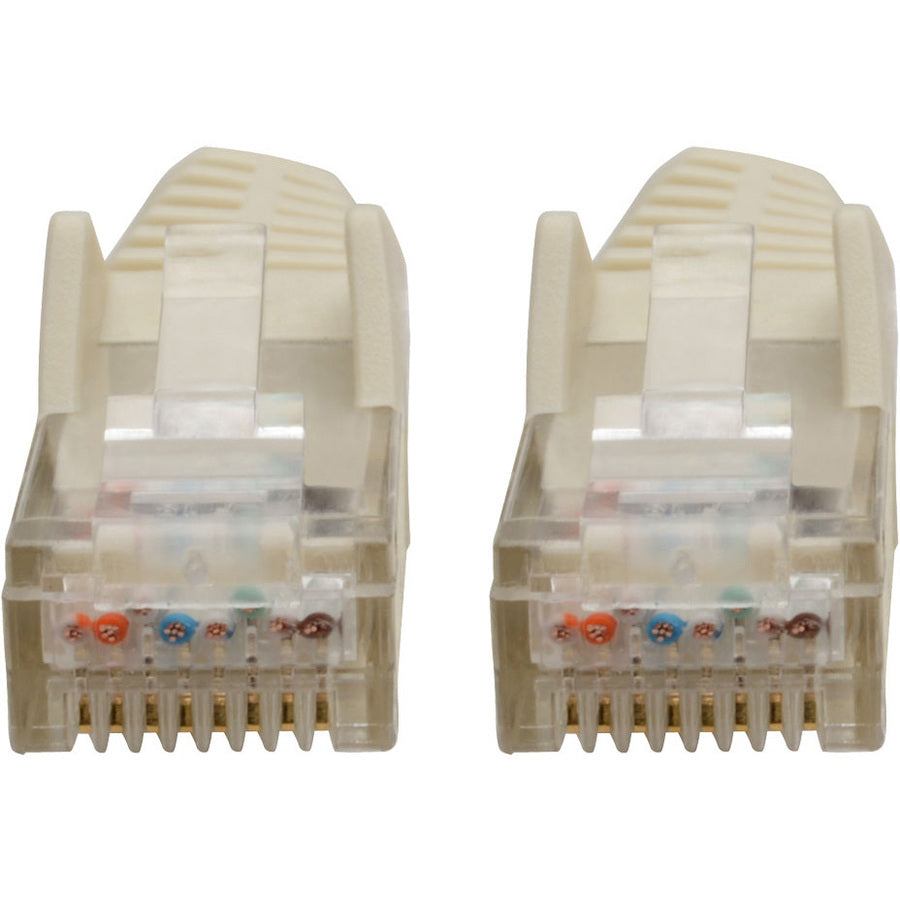 Tripp Lite Cat6 GbE Gigabit Ethernet Snagless Molded Patch Cable UTP White RJ45 M/M 6in 6"