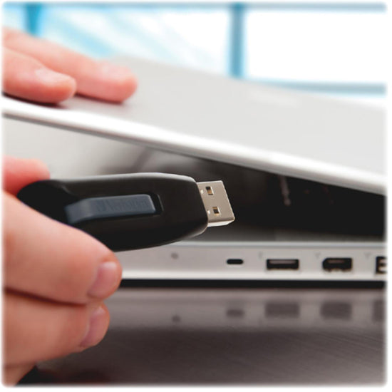 Verbatim 64GB Store 'n' Go V3 USB 3.0 Flash Drive - Gray