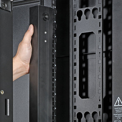 Tripp Lite PDU Monitored 5/5.8kW 208/240V, 20 C13 4 C19, LX Platform Interface, 0URM Rackmount Vertical TAA