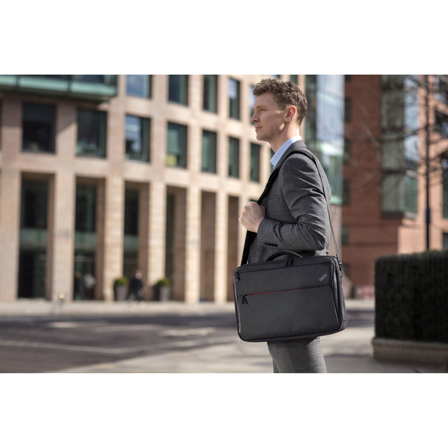 Lenovo Professional Carrying Case (Briefcase) for 15.6" Notebook - Black